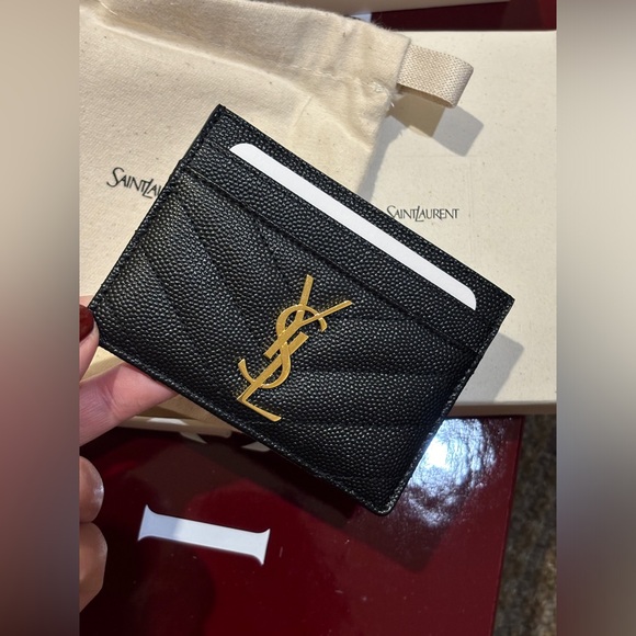 New authentic saint laurent card holder - Picture 3 of 3